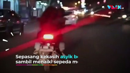 Asyik Cipokan di Motor, Sepasang Kekasih Nyungsep