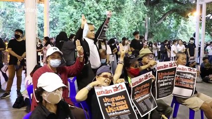 Thai students continue protests against country's military government