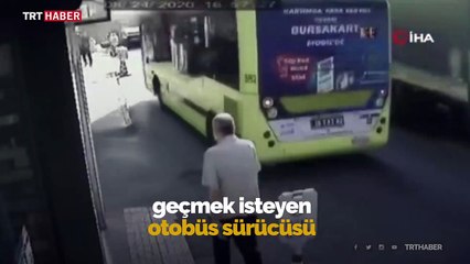 Otobüse giren tente demirinden kıl payı kurtuldular