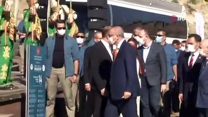 Cumhurbaşkanı Erdoğan Ahlattaki etkinlik alanına geldi