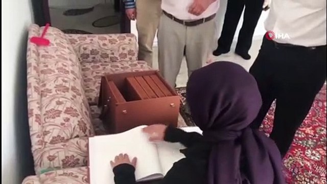 - Görme engelli Esma’ya ilçe müftülerinden anlamlı hediye