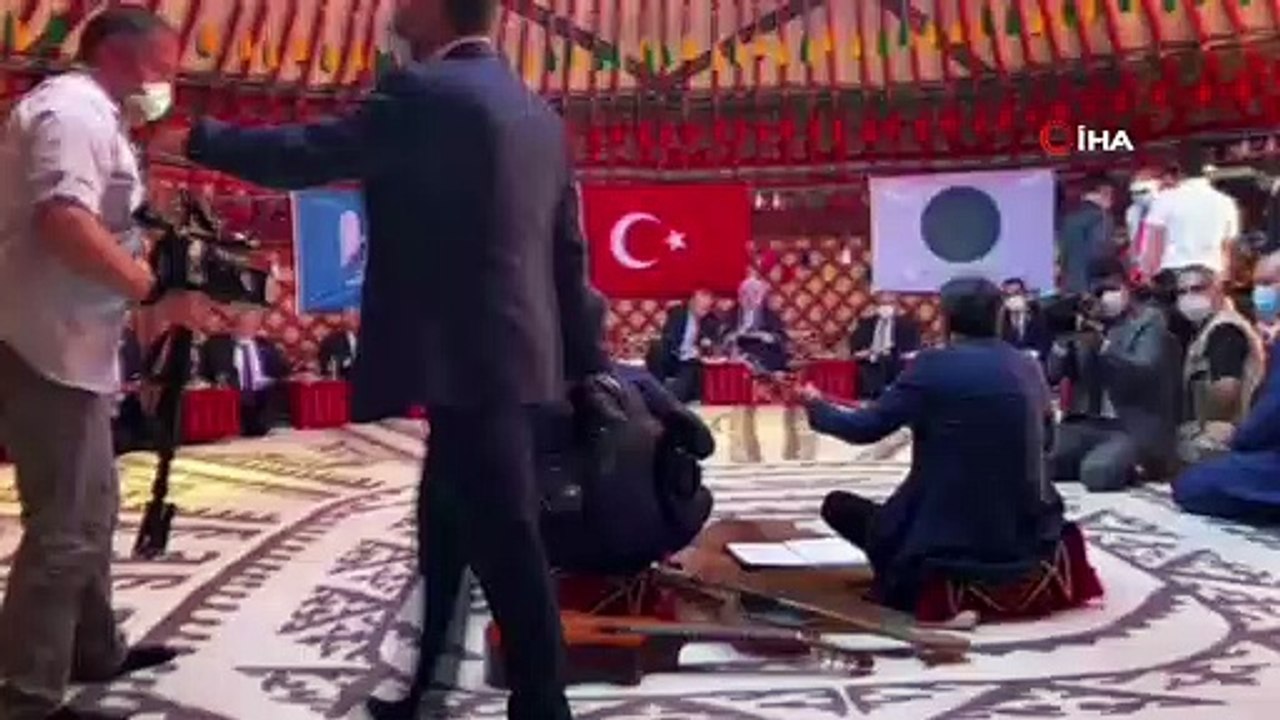 Cumhurbaşkanı Recep Tayyip Erdoğan, ‘1071 Sultan Alparslan Ahlat Otağı’na geldi