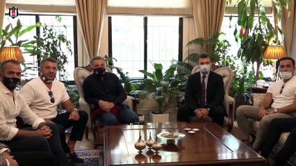 Beşiktaş yönetimi Atatürk'ün evini ziyaret etti