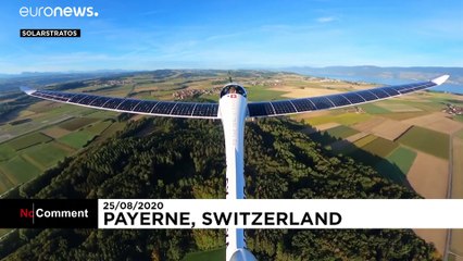 Swiss explorer 'first to complete parachute jump from solar-powered plane'