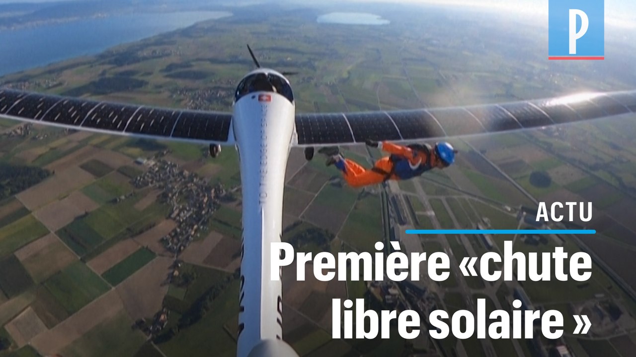 Un parachutiste suisse saute d'un avion propulsé à l'énergie solaire