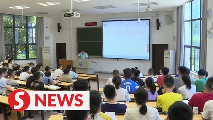 More than 9,100 students resume classes in Wuhan University