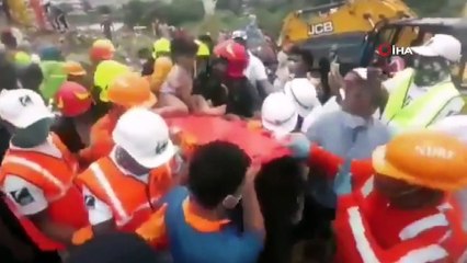 - Çöken binadan 19 saat sonra kurtarıldı- Hindistan’da 4 yaşındaki çocuğun imdadına kurtarma ekipleri yetişti