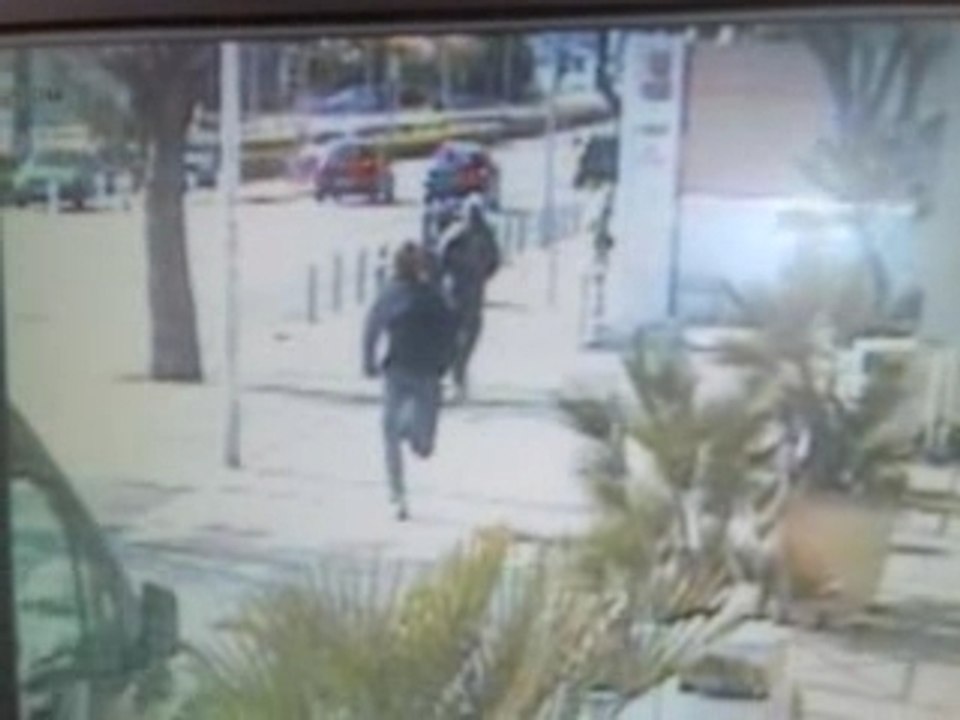 Plaquage de Chabal... au Super U