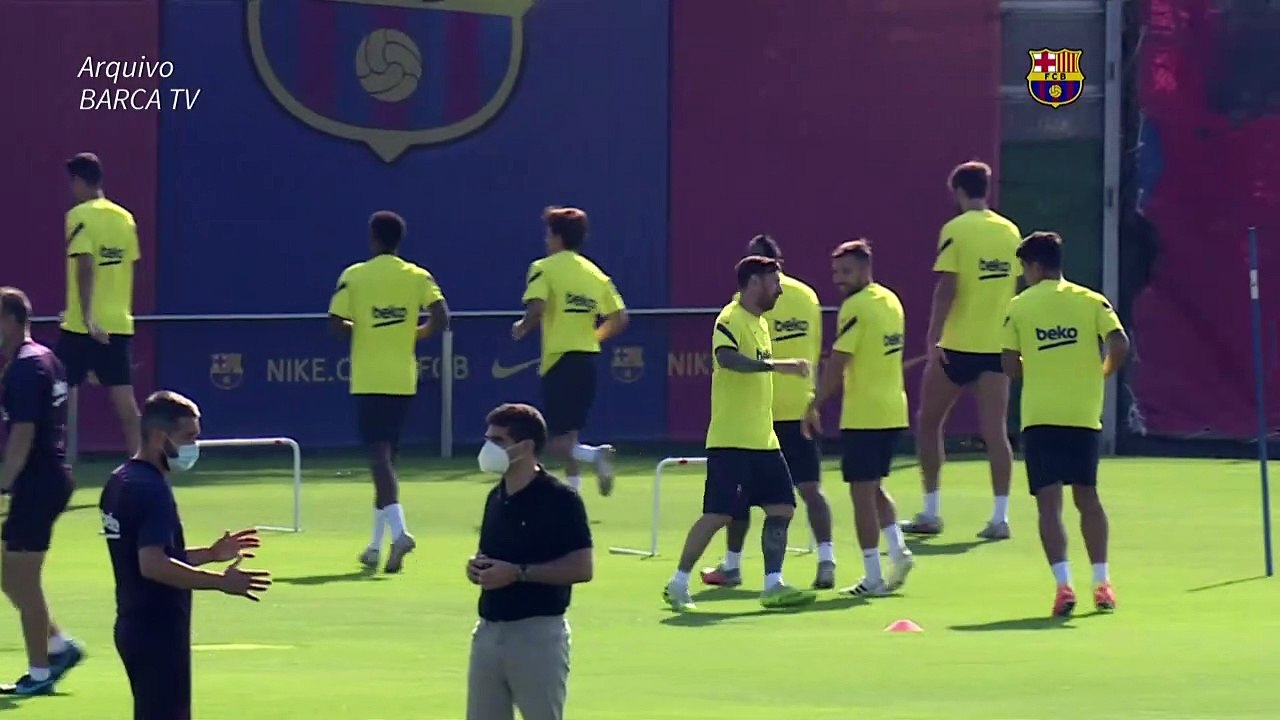 Messi pretende deixar o Barcelona