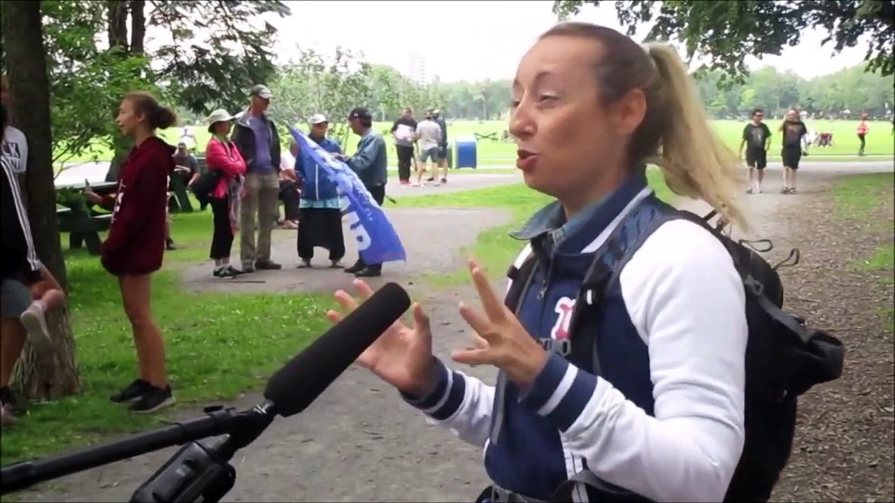 Mesures sanitaires: Un journaliste se fait ramasser par une citoyenne avertie