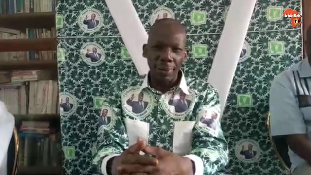 Gnamien Yao (Vice-président du PDCI chargé des grandes conférences) : Nous avons sorti un pagne pour dénombrer tous ceux qui sont pour la victoire de Bédié