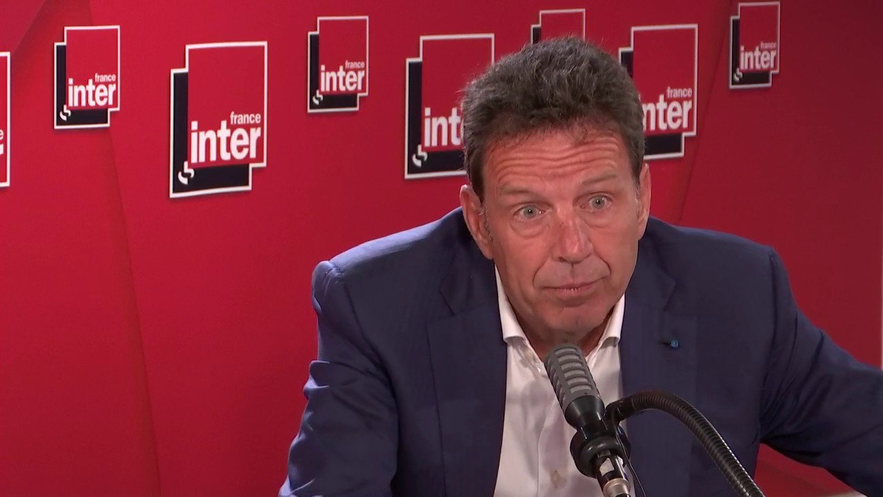 Geoffroy Roux de Bézieux : "On n'est pas là juste pour attendre le plan de relance les bras croisés : il y a aussi une part de responsabilité des patrons."