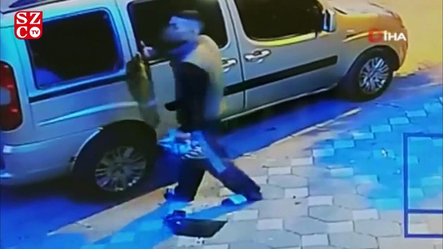 Camını kırdığı arabaya uyumak için böyle girdi