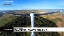 ویدئو؛ اولین پرش چترباز از هواپیمای خورشیدی