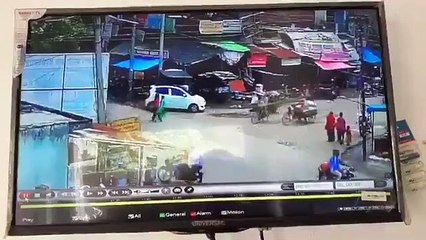 लखीमपुर में छात्रा से रेप-मर्डर मामला, छात्रा का सीसीटीवी फुटेज आया सामने