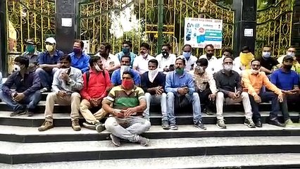 पत्रकारों पर हो रहे फर्जी मुकदमों को लेकर झांसी में पत्रकारों का हल्ला बोल