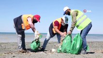 Van Büyükşehir fidanlık sahilinde 28 ton çöp topladı