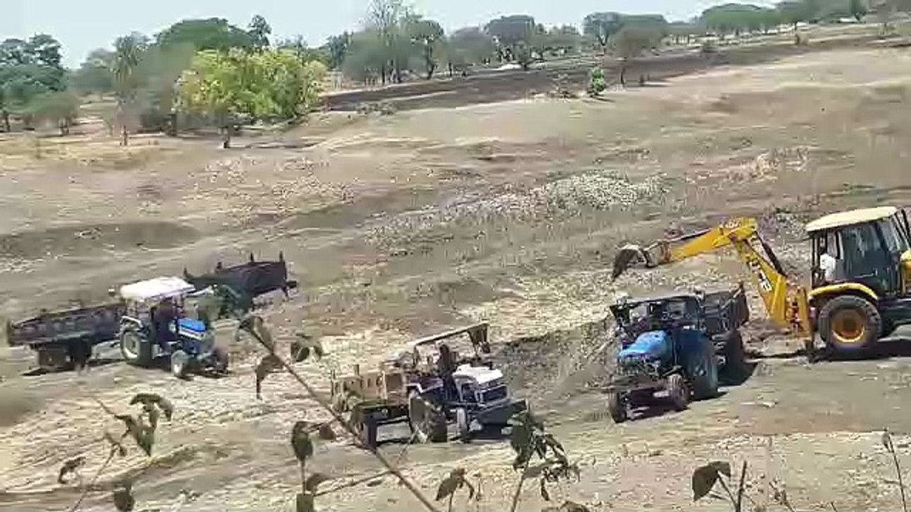 आरईएस विभाग के द्वारा बनाये गये भ्रष्टाचार के तालाब, पहली ही बारिश में फूटे