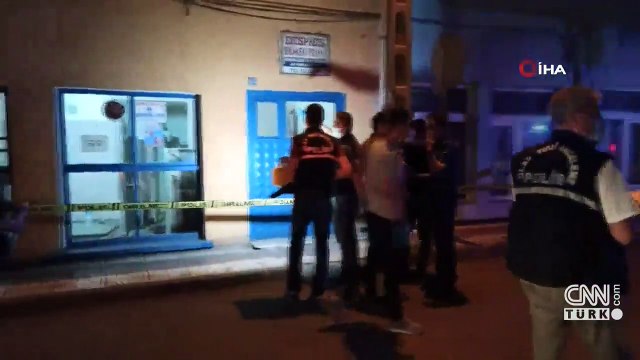 Son Dakika: Annesi bıçaklanan çocuğun feryadı yürekleri dağladı | Video