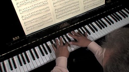 jouer du piano - gaucher - le super talent -  1 - pianos for lefty - Das Supertalent