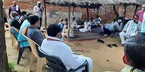 इटावा: शोक संवेदना में शामिल होने पहुंचे सांसद रामशंकर कठेरिया