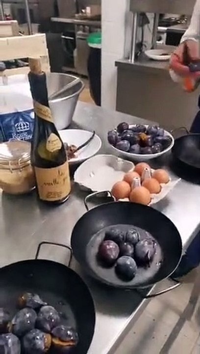 Chef Damien part en live et vous explique comment cuisiner la quetsche !