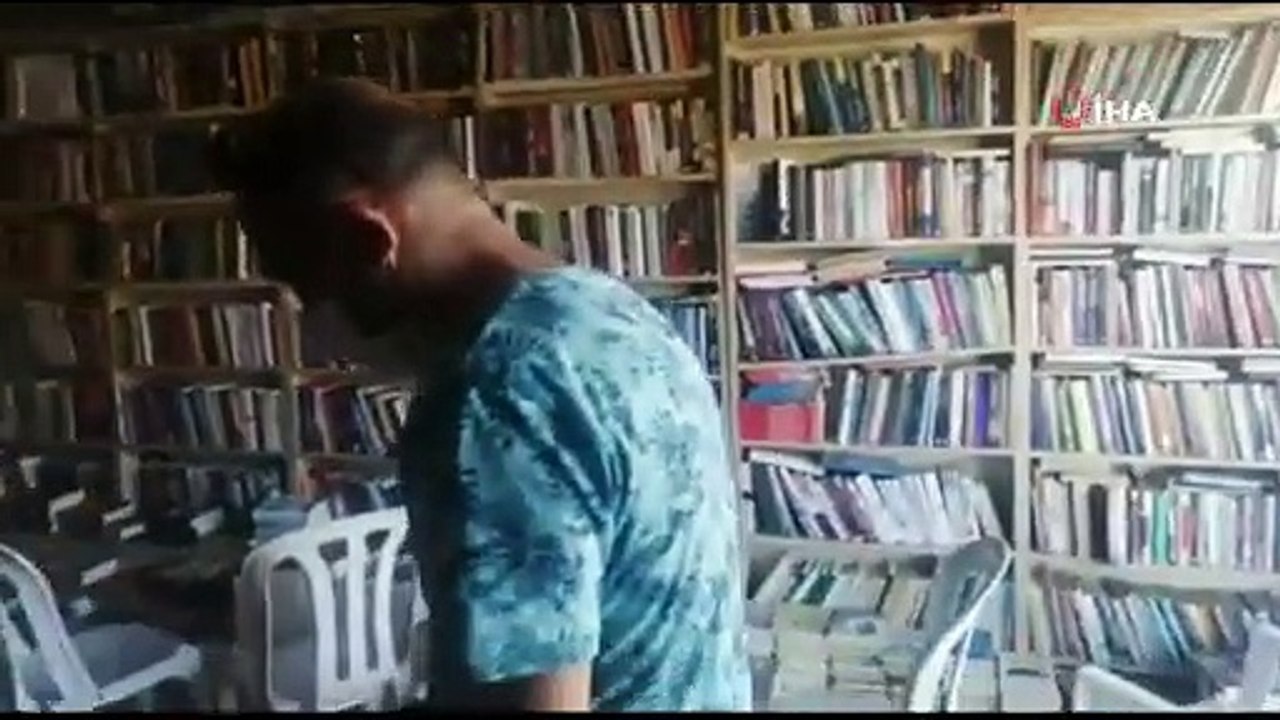 Emniyetten korsan kitap operasyonu: 4 bin korsan kitap ve 19 bandrol ele geçirildi