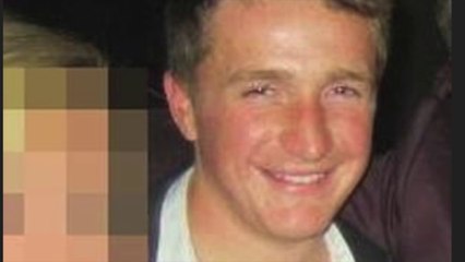 Billy Steele Discriminator attacked