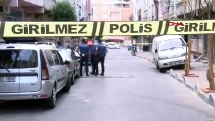 Esenler'de 11 kilogram altını gasp ettiler!