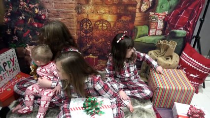 Sophia Isabella e Alice  Christmas Photo Shoot plus something Super exciting!