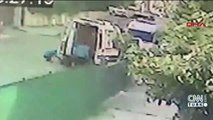 Ambulans şoförü silahlı saldırıya uğradı | Video