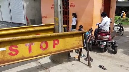 दिव्यांग शिक्षक के इस कोरोना काल में गरीब बच्चों की पढ़ाई