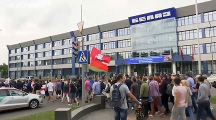 Bélarus : Poutine appelle toutes les parties à "trouver une issue" à la crise