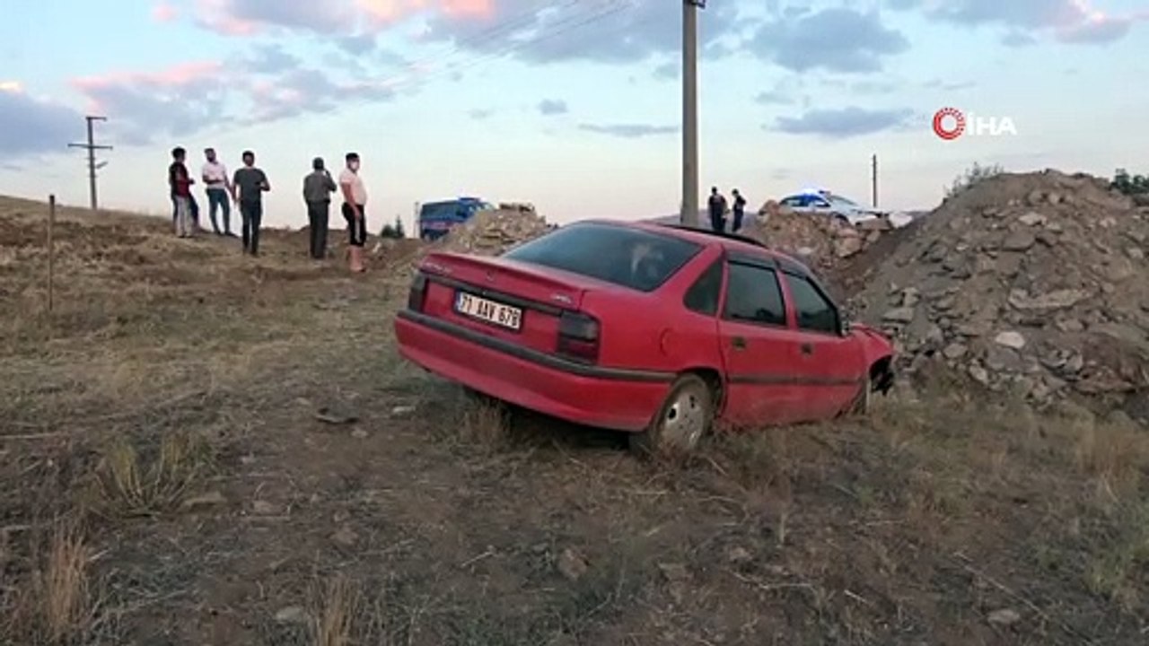 Köpeğe çarpmamak için manevra yapınca takla attı