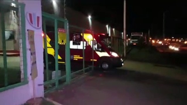 Trabalhador fratura o braço ao cair de caminhão em empresa às margens da BR-277