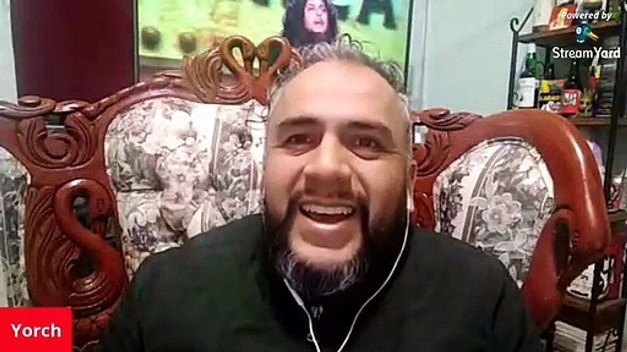 El standupero Felipe Esparza nos cuenta todo sobre su especial en Netflix