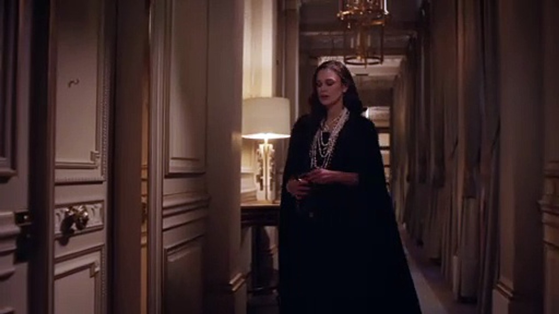 Chanel releases Coco Mademoiselle l'Eau Privée, a night scent; Keira  Knightley fronts campaign - video Dailymotion