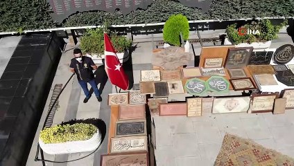 İstanbul'da tarihi eser operasyonu: 705’i halı ve kilim olmak üzere bin 147 eser ele geçirildi