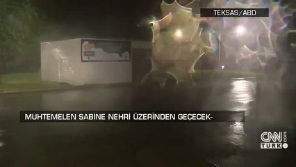 Muhabiri canlı yayında yıldırım çarpıyordu | Video