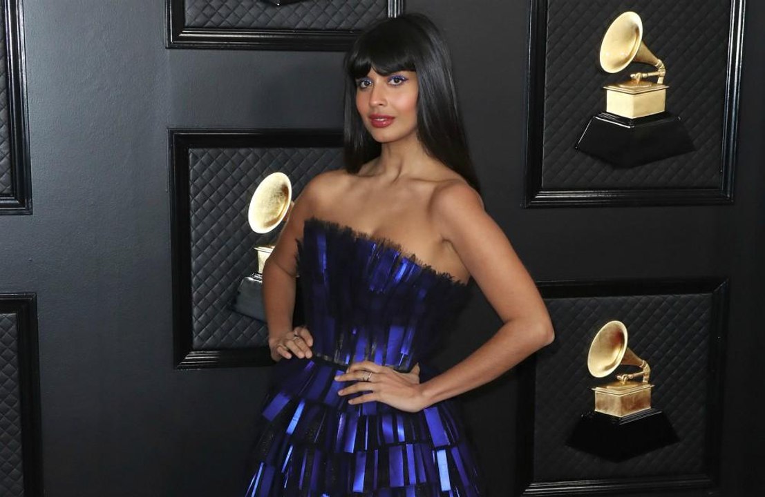 Jameela jamil: ich ecke an