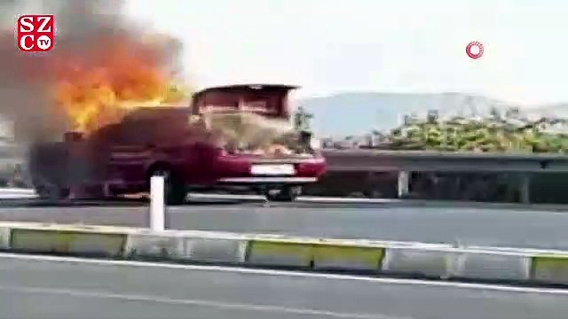 Seyir halindeki otomobil cayır cayır yandı