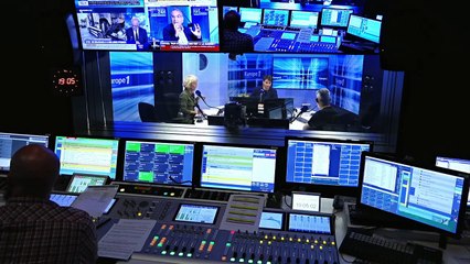 Emmanuel Macron dénonce une "banalisation de la violence" en France