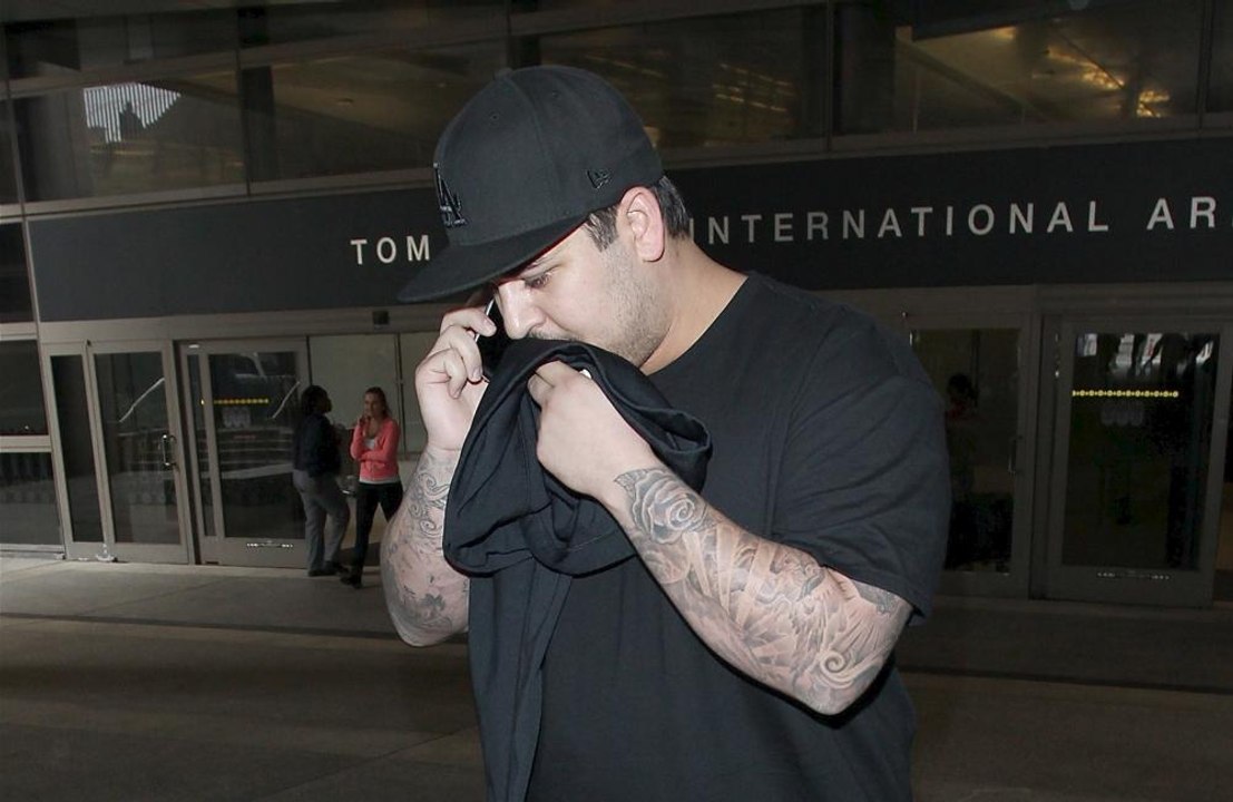 Rob Kardashian is 'casually dating'
