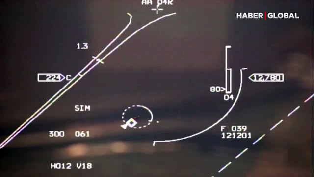 Türk gemisine yaklaşan Yunan F-16'larını Türk F-16'ları engelledi