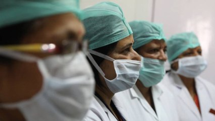 28 de cada 100 muertos por COVID-19 en Venezuela son personal de salud