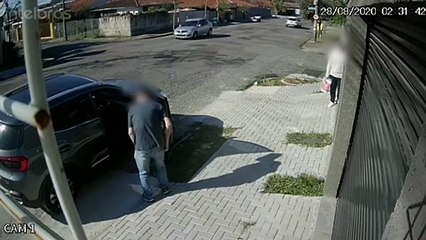 Veja: empresário é levado como refém durante roubo a veículo