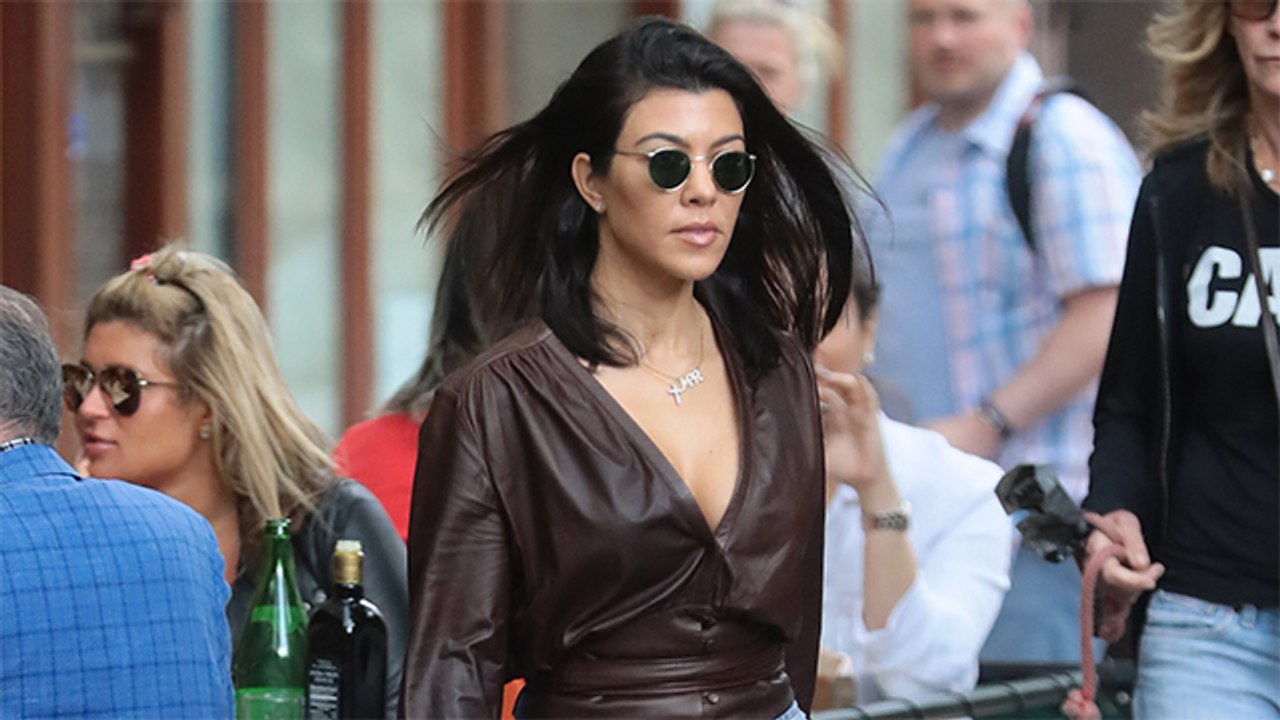 KUWTK Star Kourtney Kardashian Claps Back At Troll Yet Again