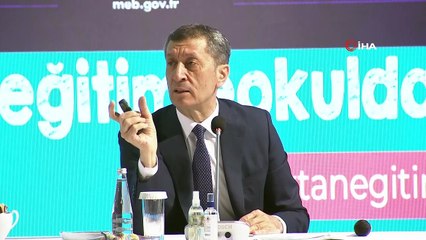 Milli Eğitim Bakanı Selçuk: 'Hiçbir tedirginlik yaşamıyor, hiçbir eksiklik hissetmiyoruz'