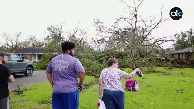 La destrucción del huracán Laura a su paso por Luisiana y Texas: 10 personas fallecidas y pueblos bajo el agua