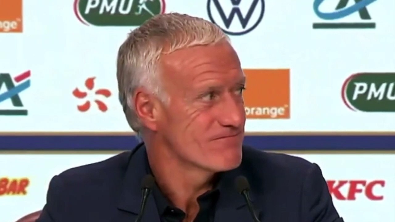 Football - Équipe de France - Le sélectionneur Didier Deschamps évoque Karim Benzema